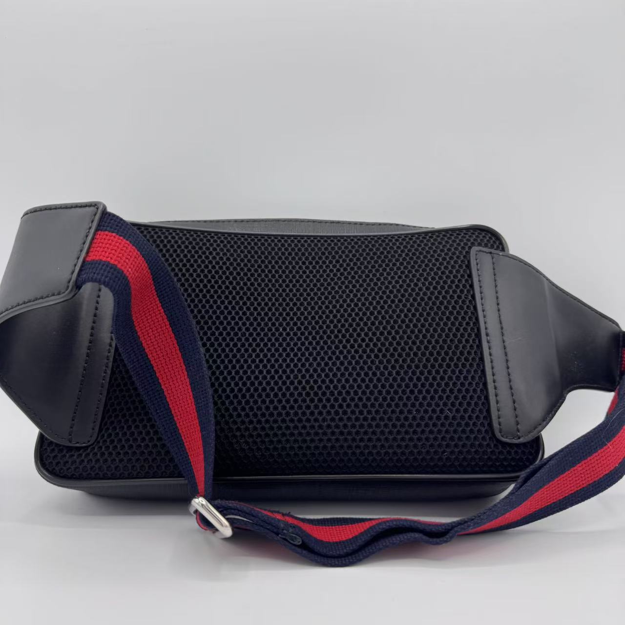 Gucci- Soft GG Supreme Monogram Web Belt Bag