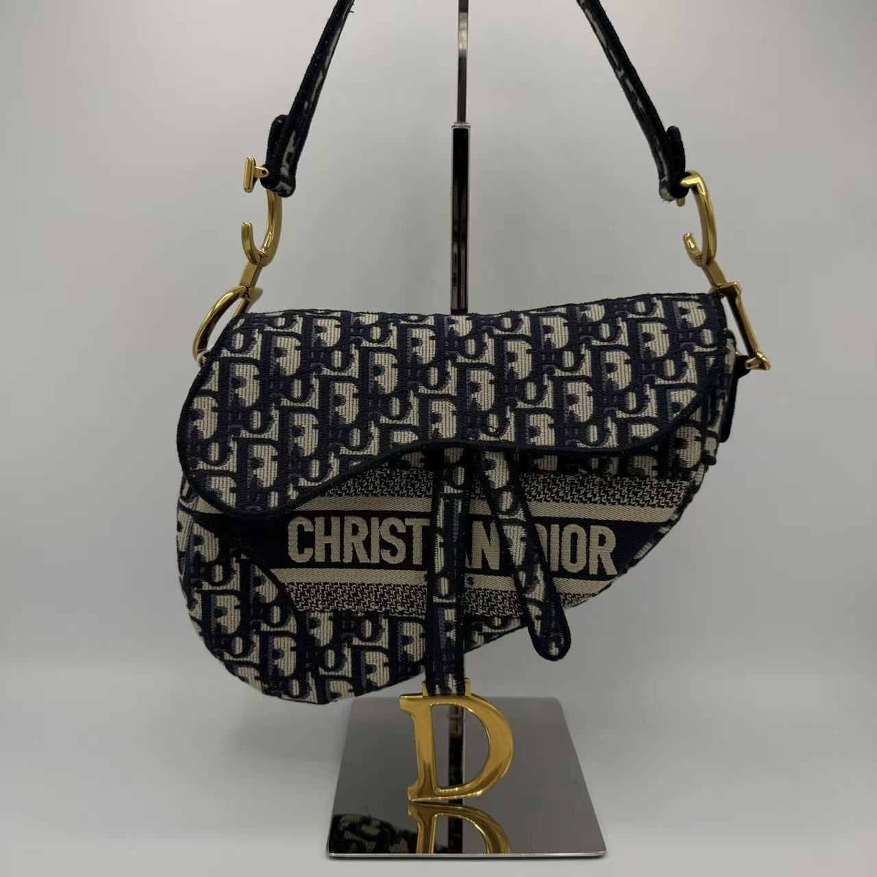 Saddle Handbag Logo Embroidered Oblique Velvet Medium