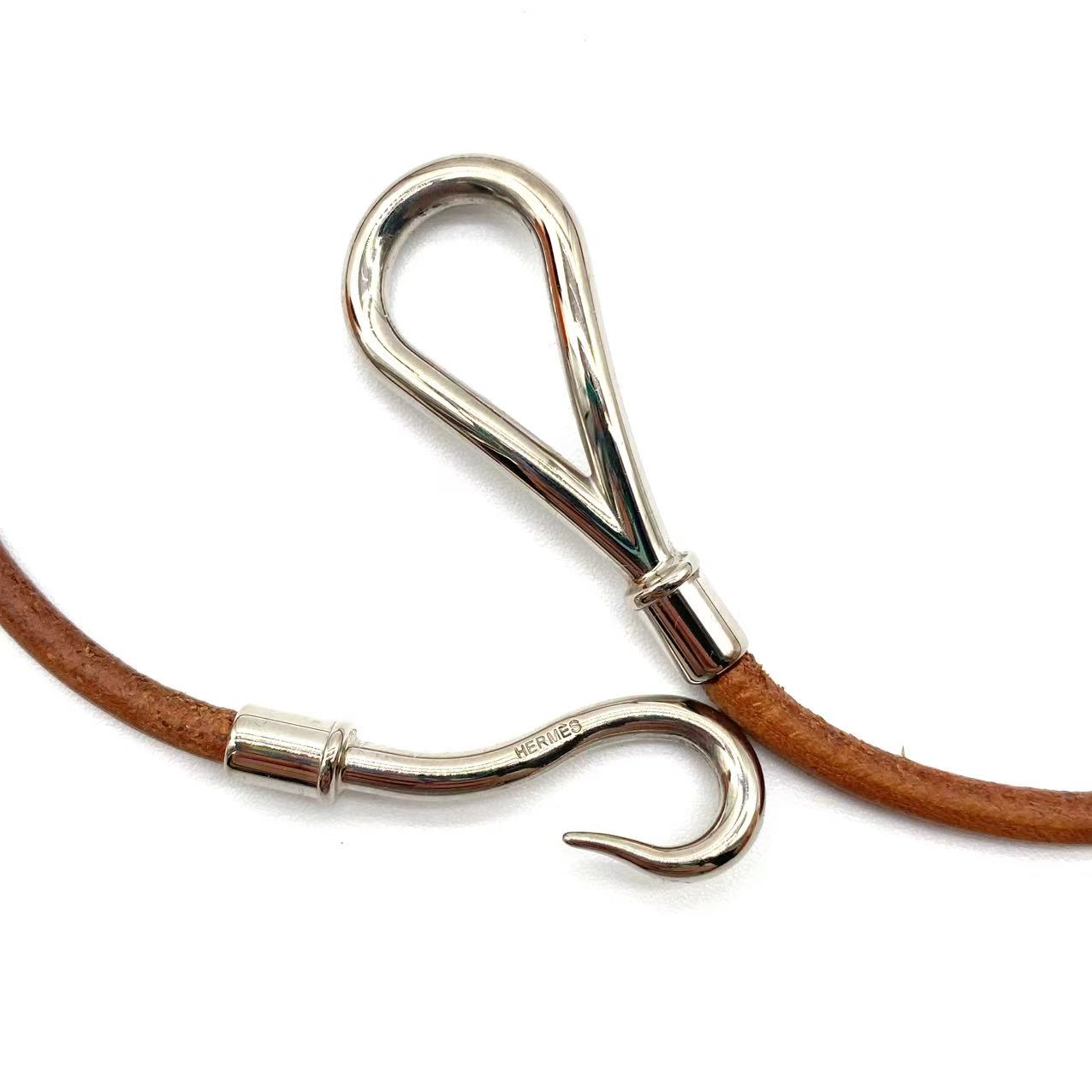 Jumbo leather bracelet