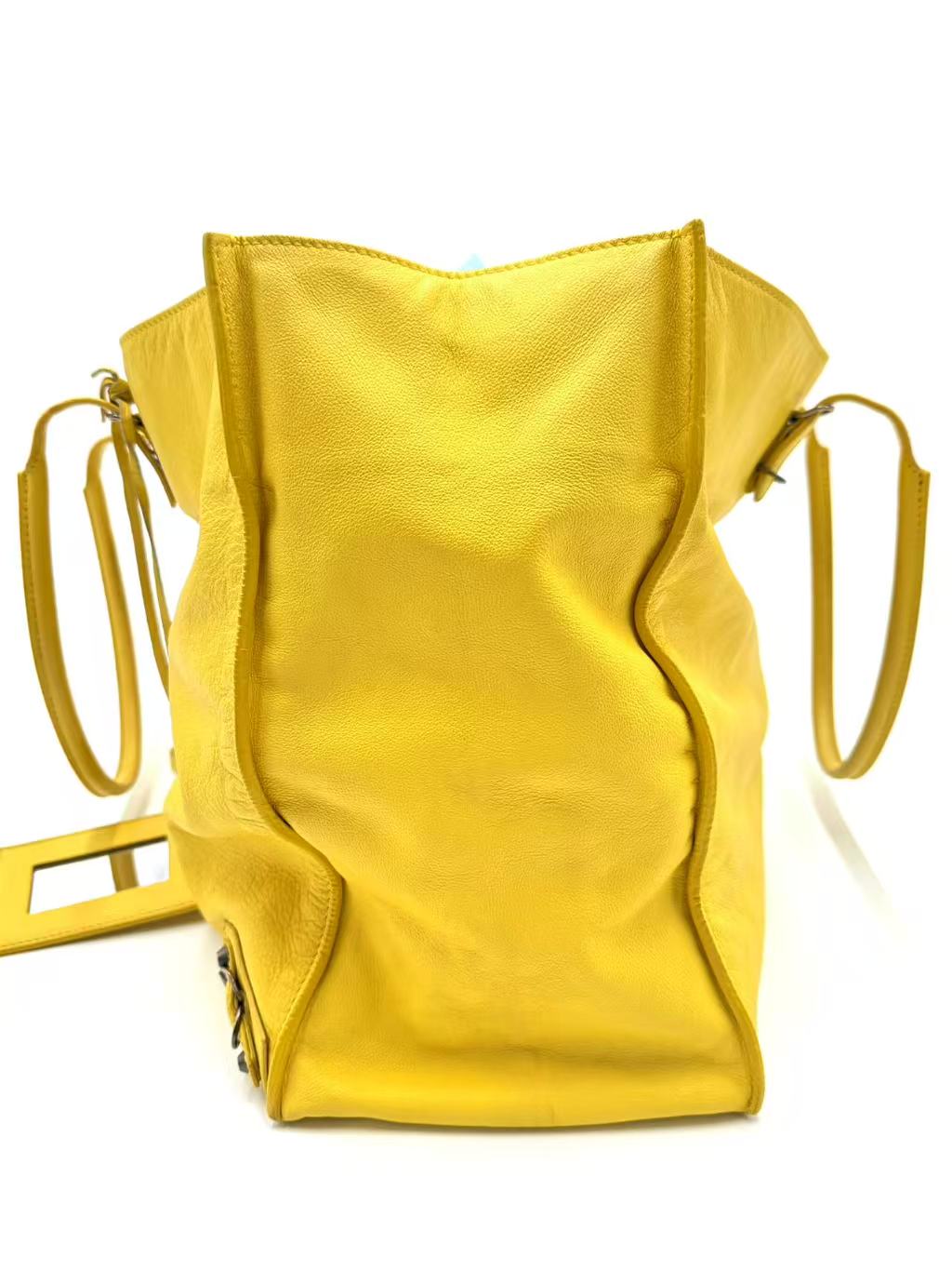 Papier B4 Zip Around Classic Studs Bag Leather