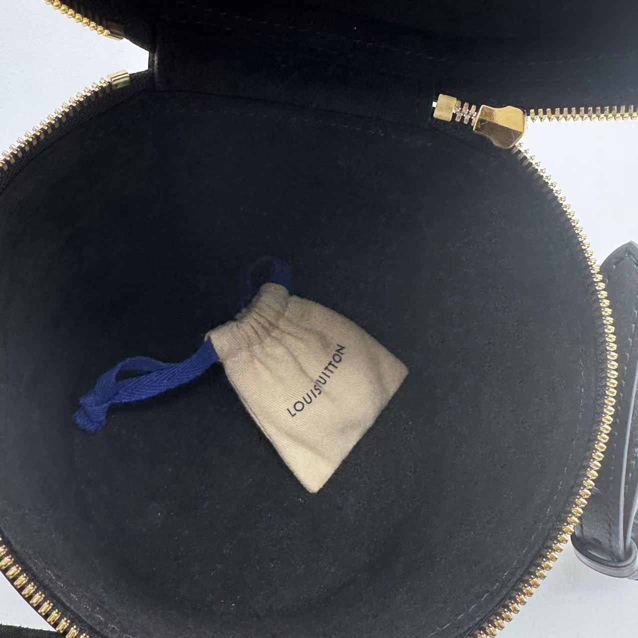 Cannes Handbag Reverse Monogram Canvas gisel