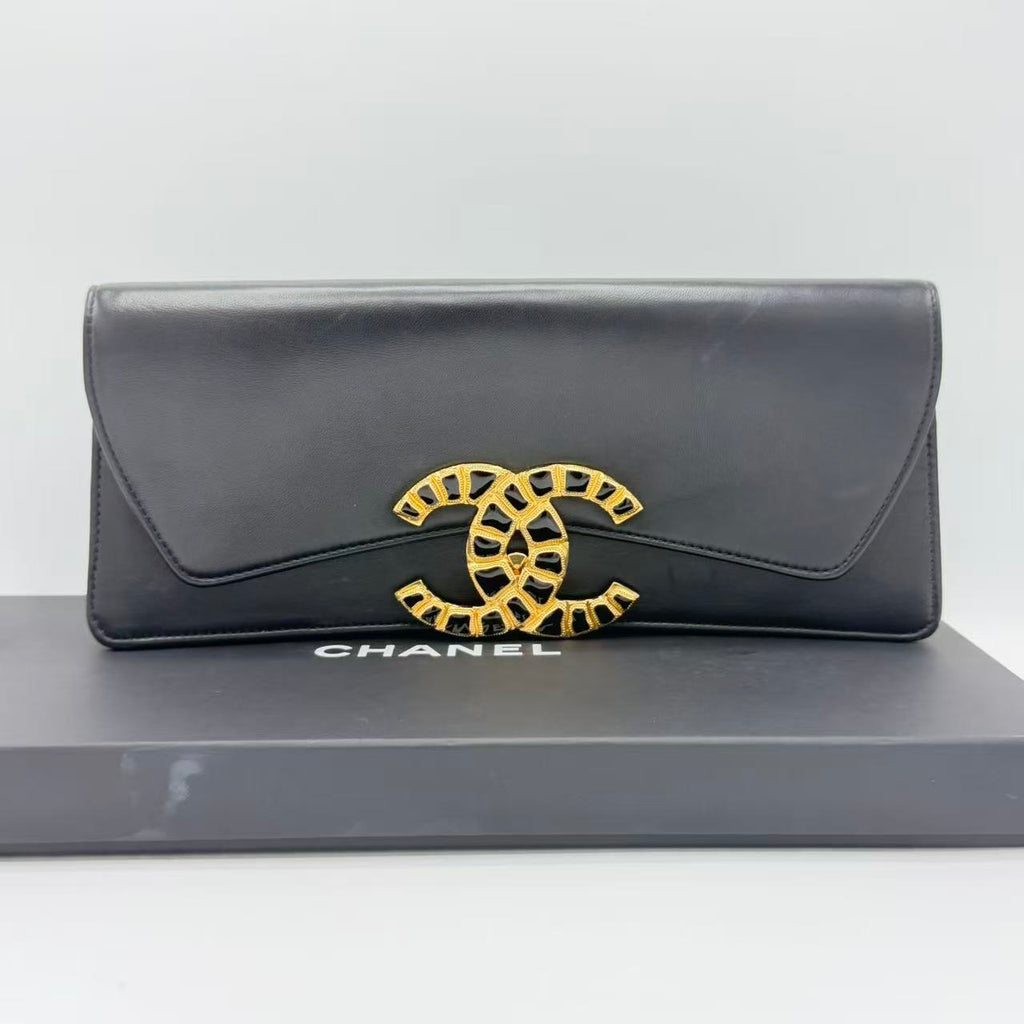 Lambskin Evening In Egypt Clutch Black