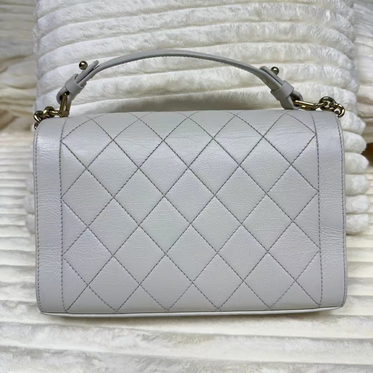 Grained Calfskin Quilted Large Label Click Flap Bag Black