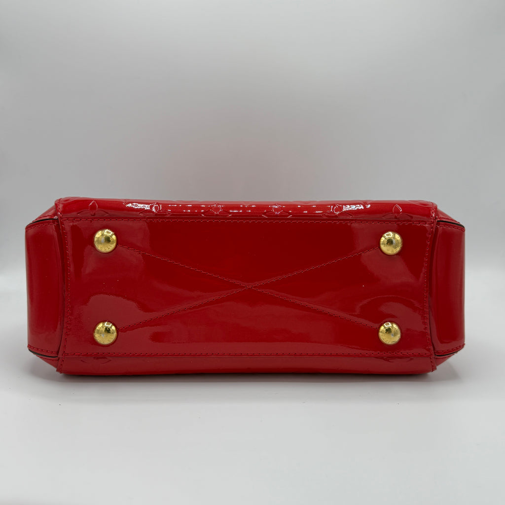 Montaigne Handbag Monogram Vernis BB
