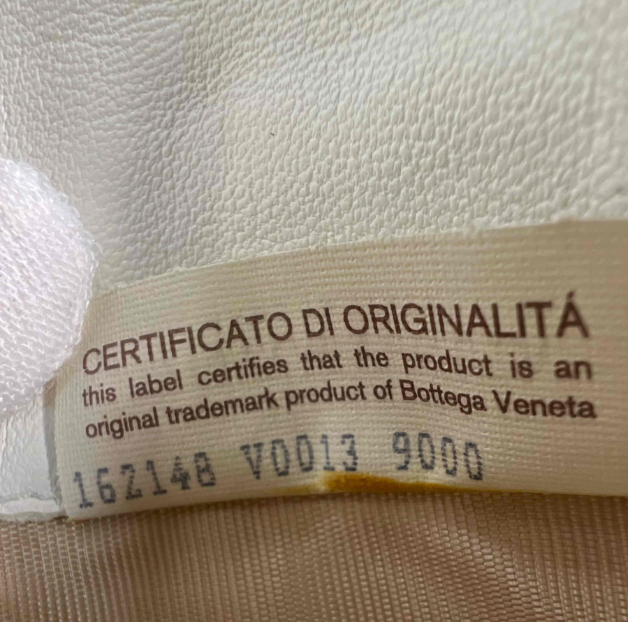 Bottega Veneta Intrecciato Weave Continental Wallet W23240