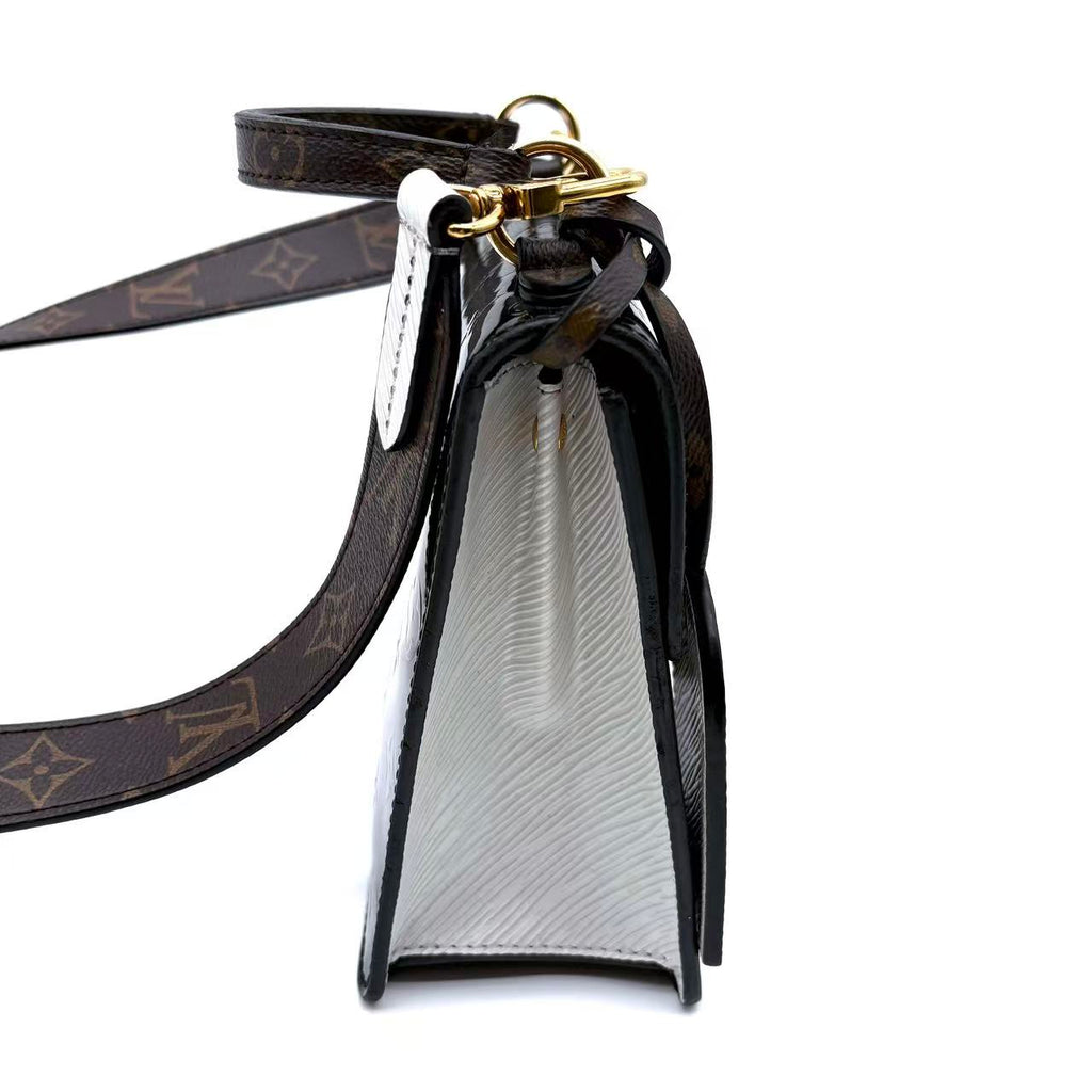Spring street patent leather handbag