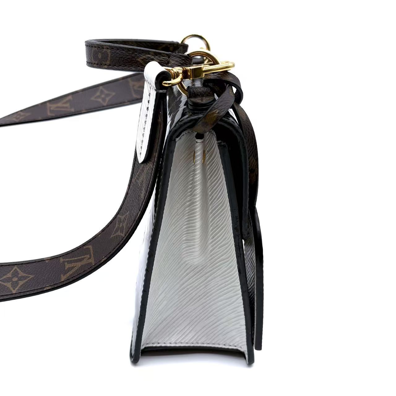 Spring street patent leather handbag