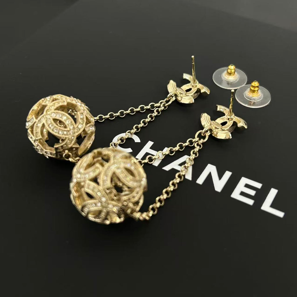 Chanel Chanel CC Filigree Ball Gold Tone Drop Earrings twins LDZ238