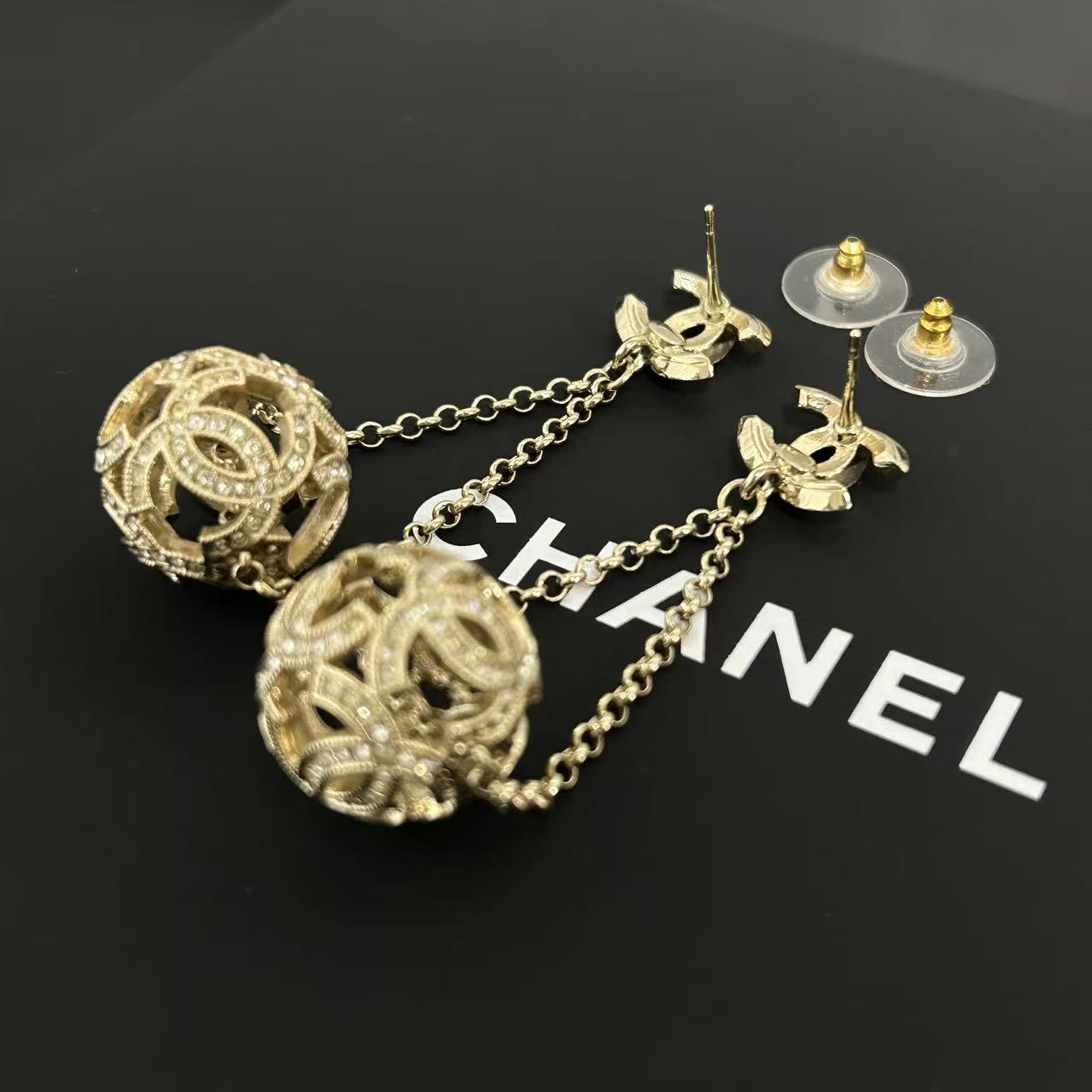 Chanel Chanel CC Filigree Ball Gold Tone Drop Earrings twins LDZ238