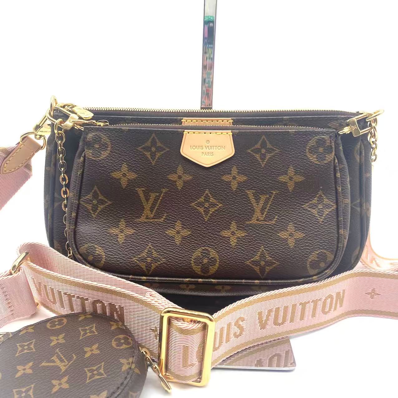 Multi Pochette Accessoires Monogram Canvas