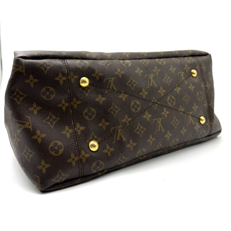 Louis Vuitton Artsy Handbag Monogram Canvas MM