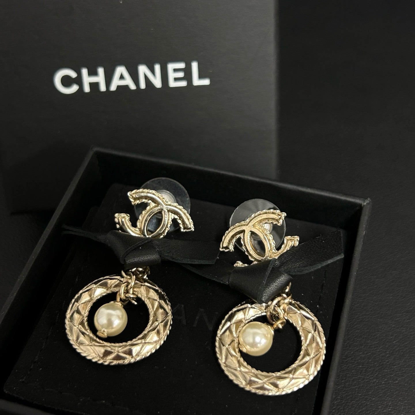 Dangling CC Circle Drop Earrings Metal Twins LDJ3276