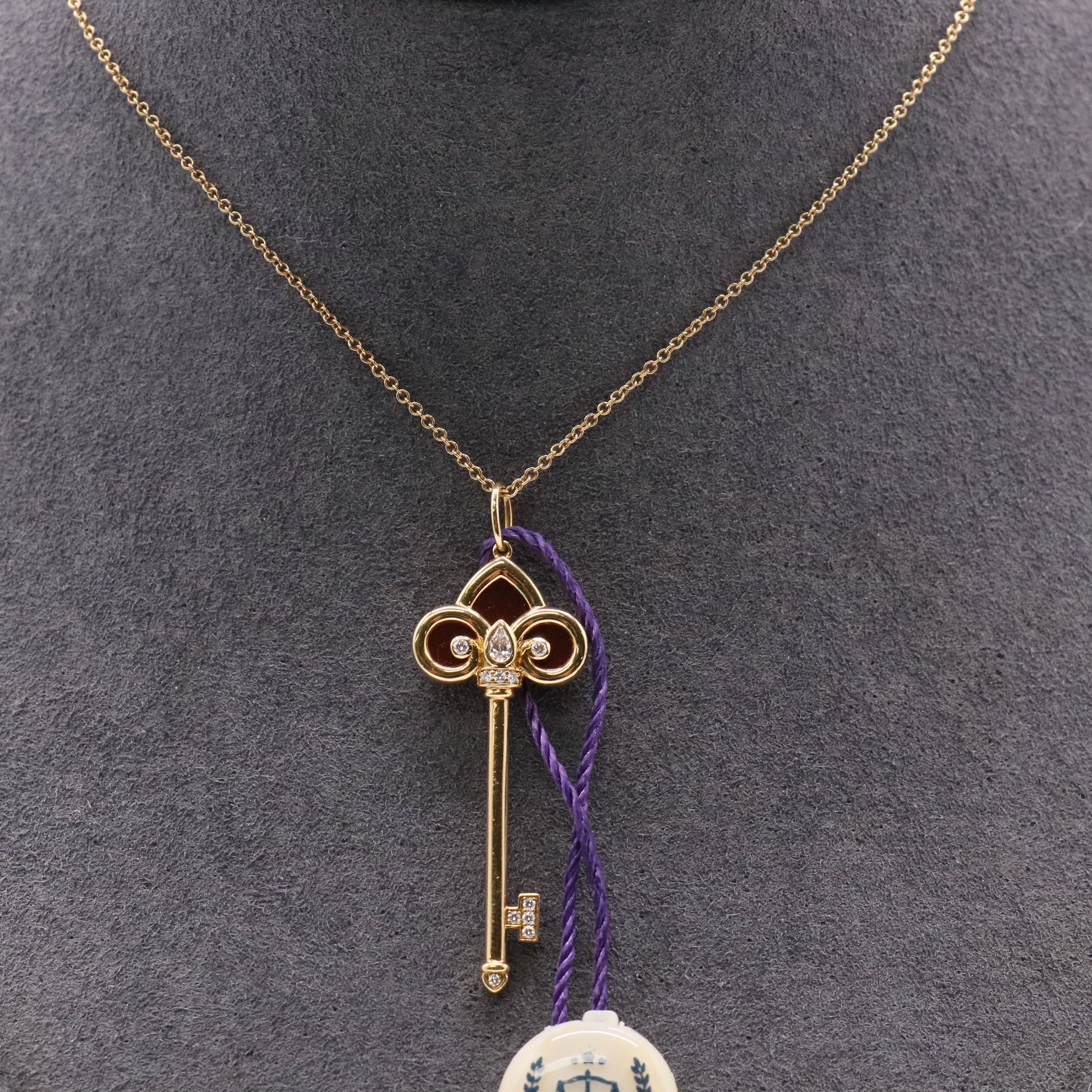 Tiffany Keys Crown Key Pendant Necklace twins LDZ846
