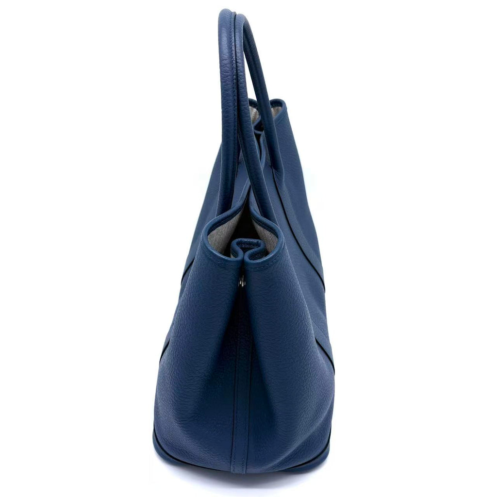 Garden party 36 in Bleu Outremer