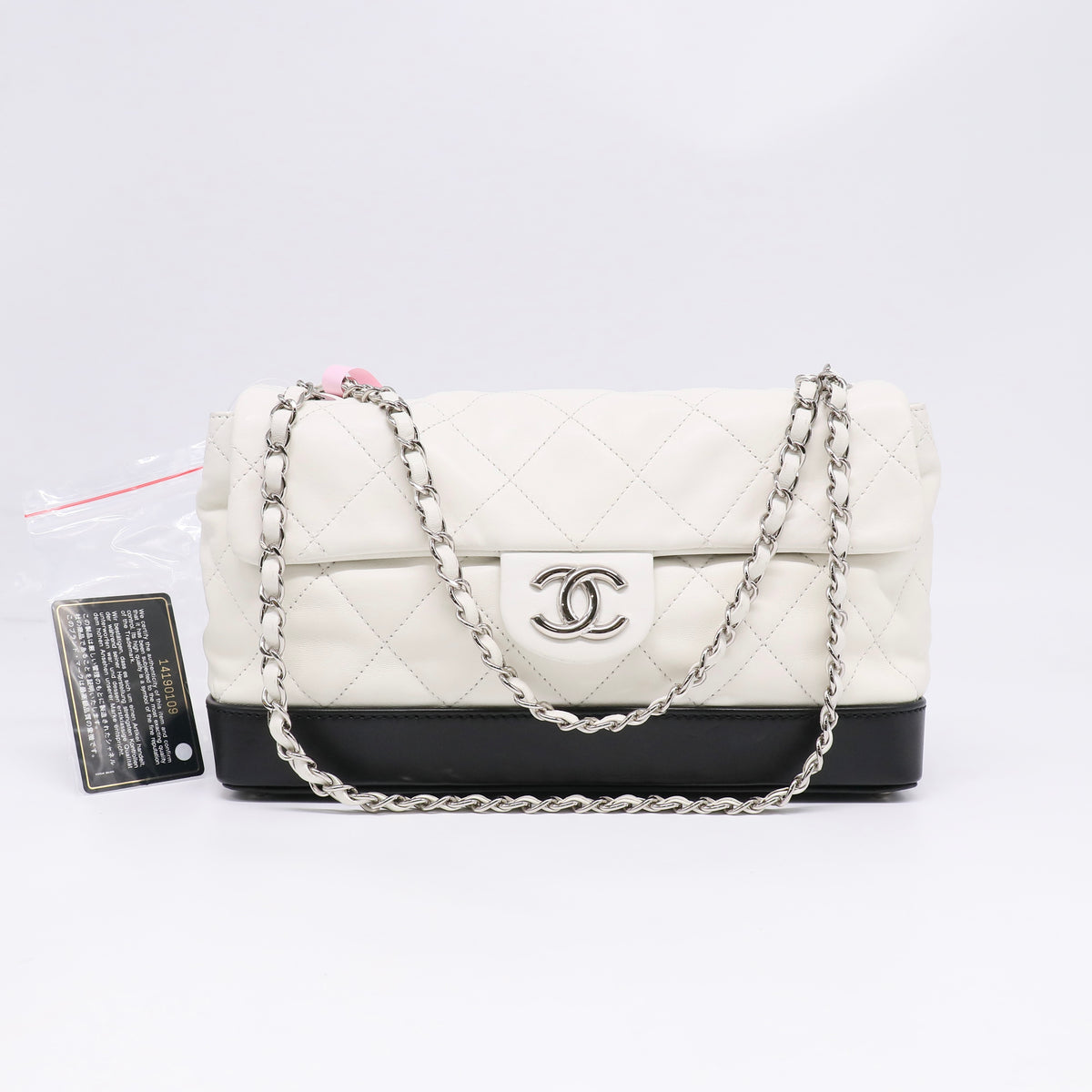 Lambskin Quilted VIP Flap White Twins LDJ6718