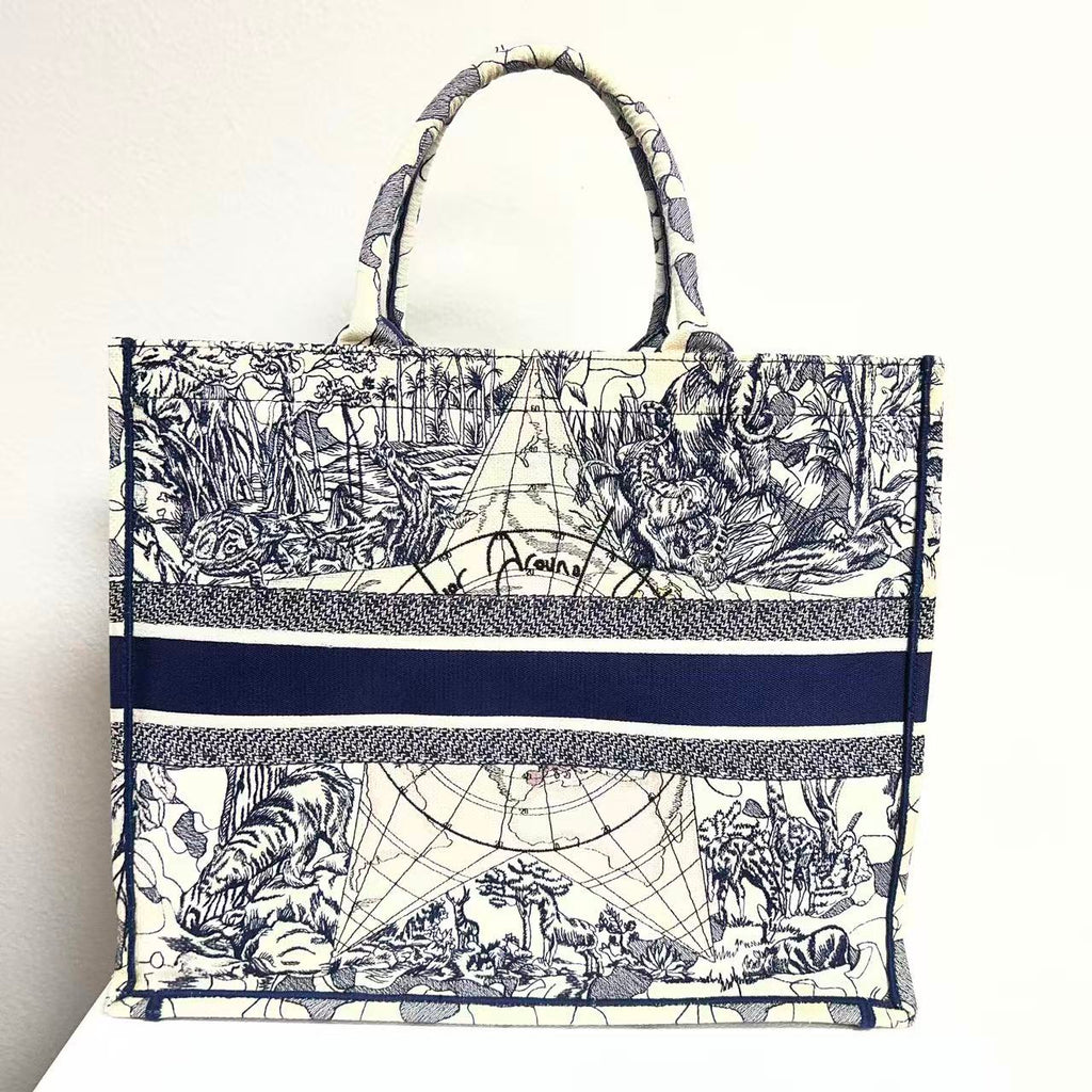 Book Tote Embroidered Canvas Large LDM-1937