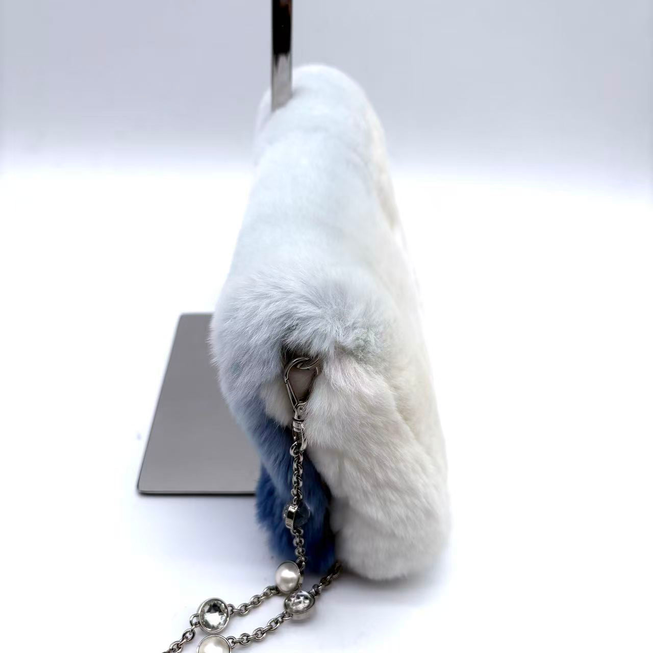 Fur Crystal Cloque