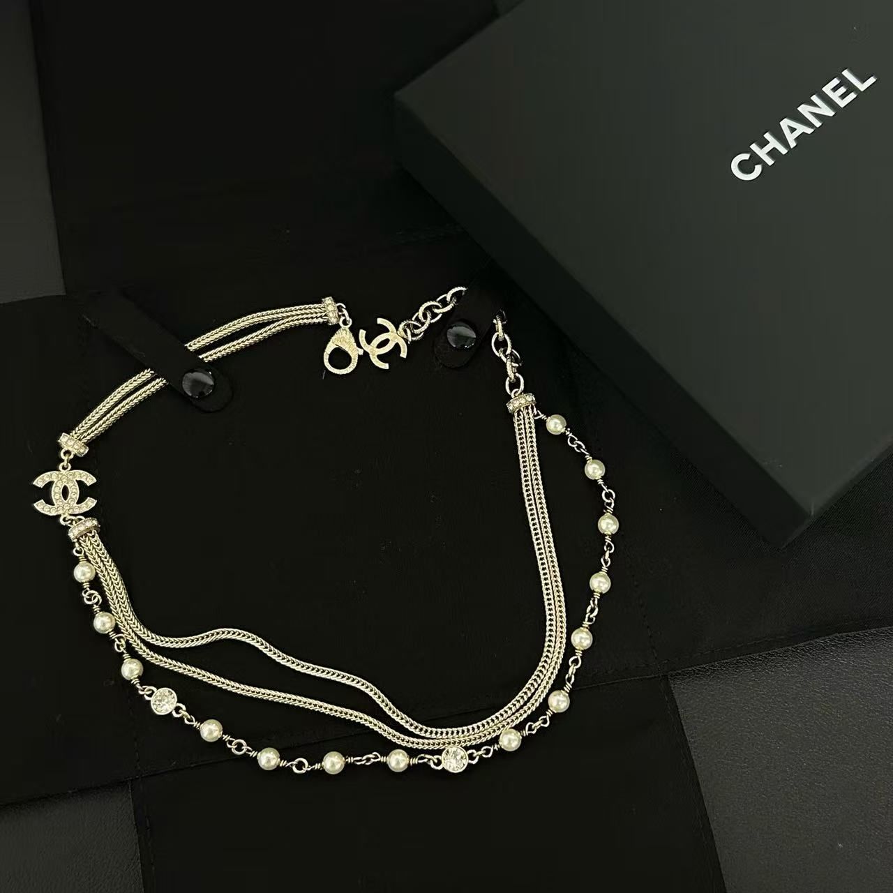 Chanel Faux Pearl and Crystal Camellia CC Long Necklace Twins LDZ416