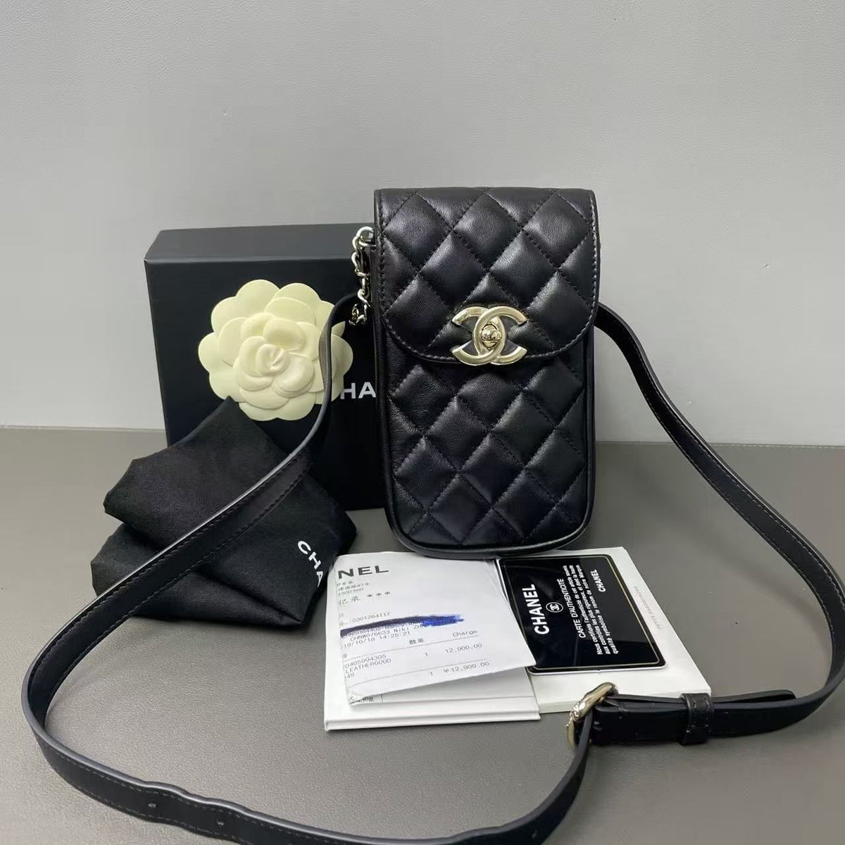 Chanel Pearl Strap Phone Holder Crossbody Bag Quilted Lambskin twins LDZ1297