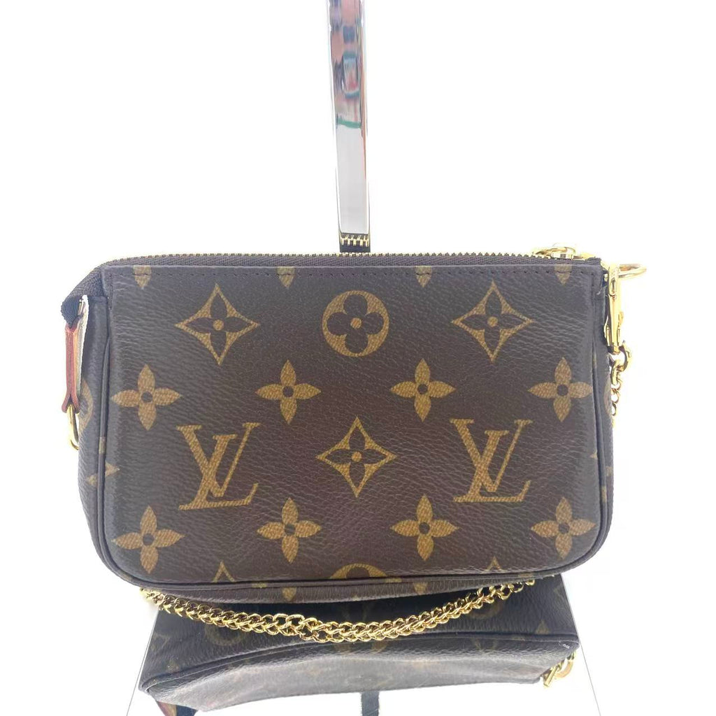 Louis Vuitton Mini Pochette