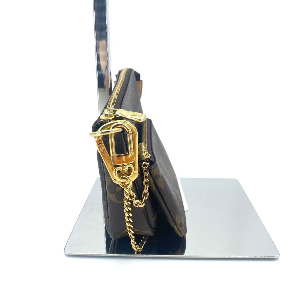 Louis Vuitton Mini Pochette