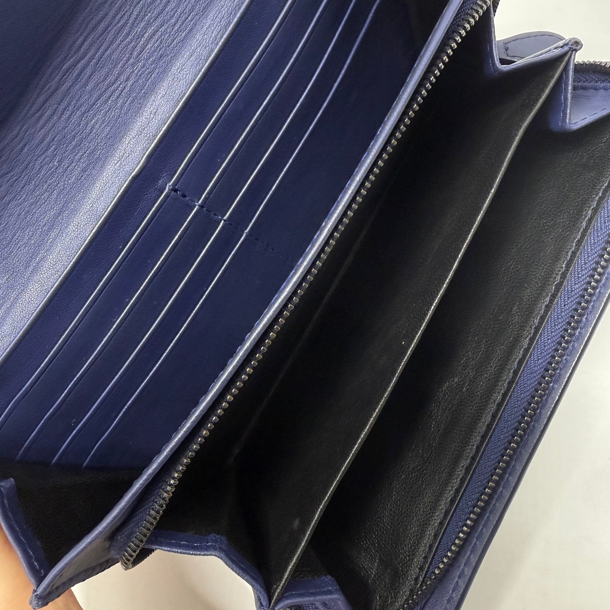 Flap Wallet Intrecciato Leather Long Twins