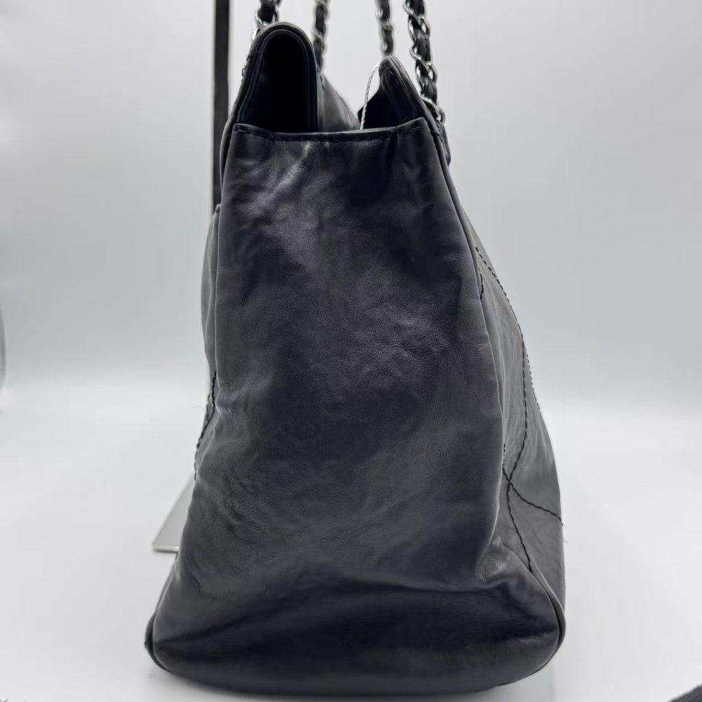 Chanel Large Hamptons Flap Bag
