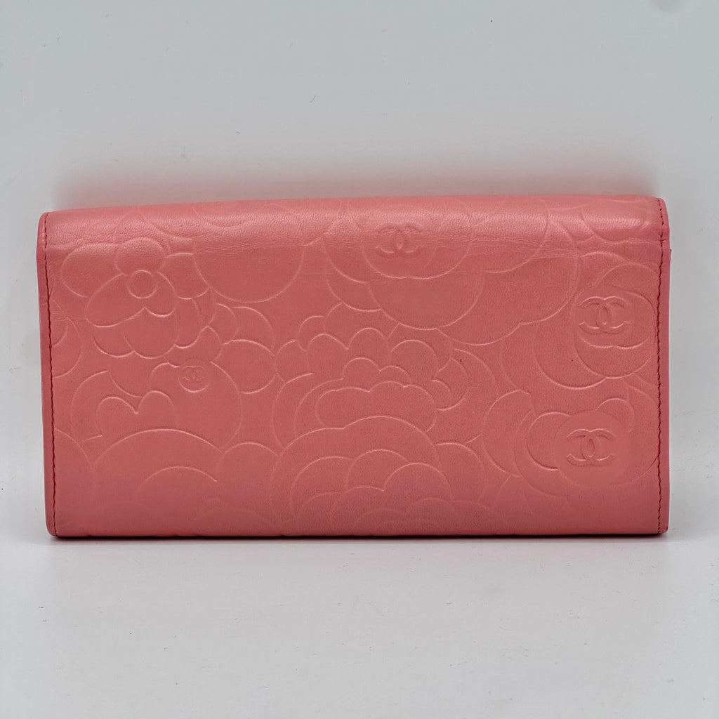 Camellia Embossed Flap Wallet Pink
