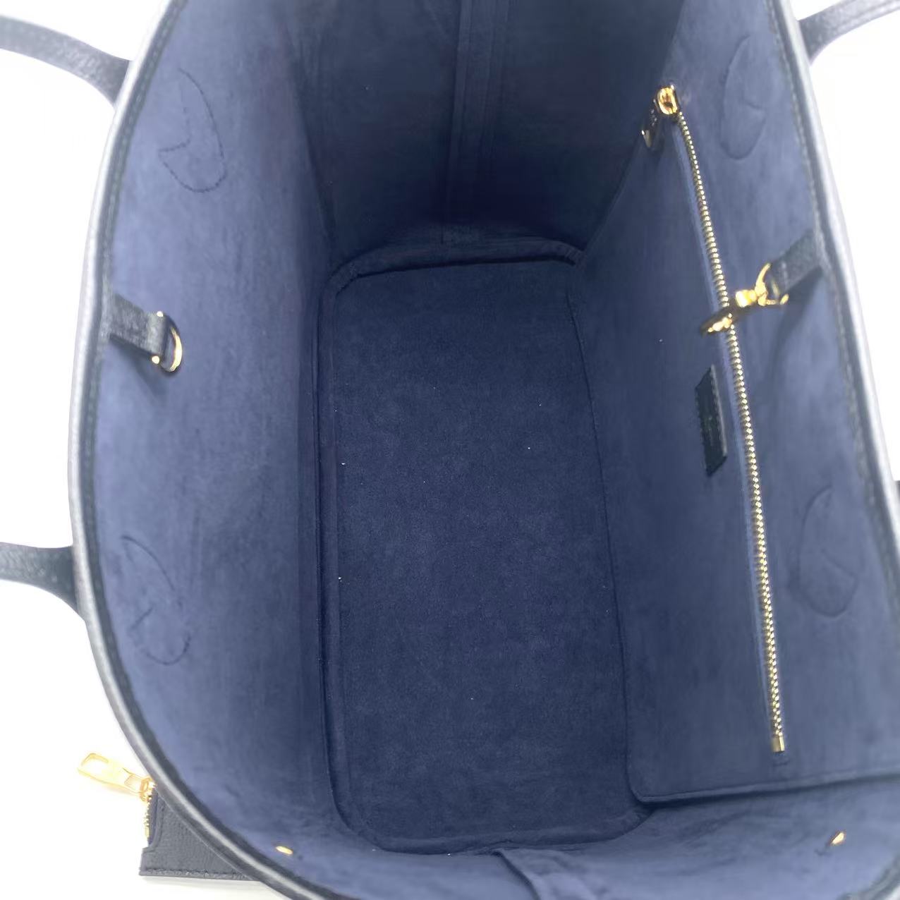 Louis Vuitton Neverfull MM Black