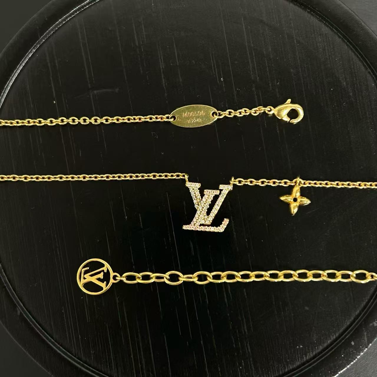 Iconic Pendant Necklace Gold Twins LDJ4056