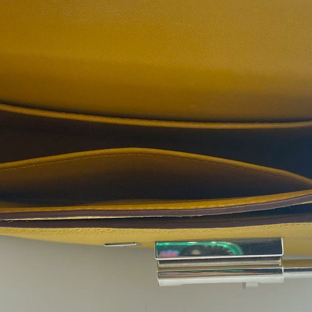Hermès Jaune Ambre Chèvre Mysore Mini Verrou 17 Palladium Hardware