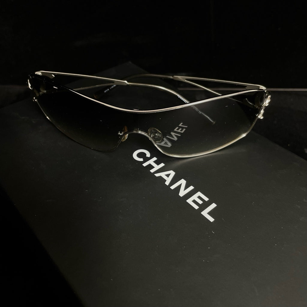Crystal CC Logo Sunglasses Twins LDJ3853