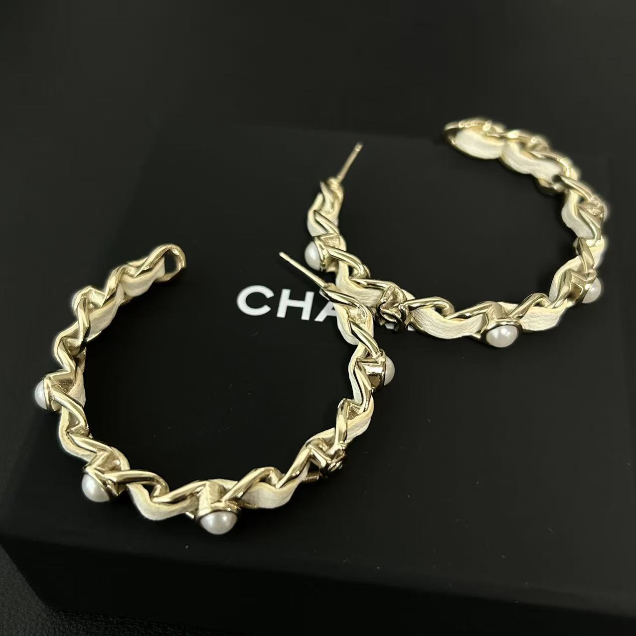 Chanel Lambskin CC Chain Hoop Earrings Gold Black twins LDJ4468