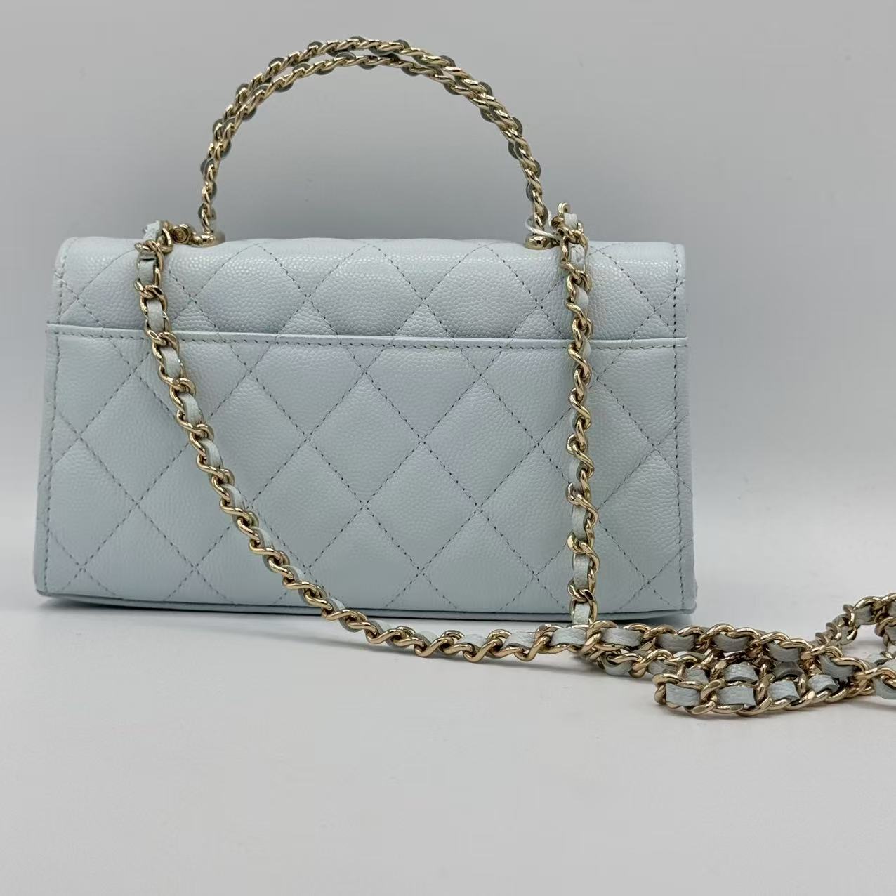 CHANEL Spring-Summer 2025 Flap Phone Holder with Chain