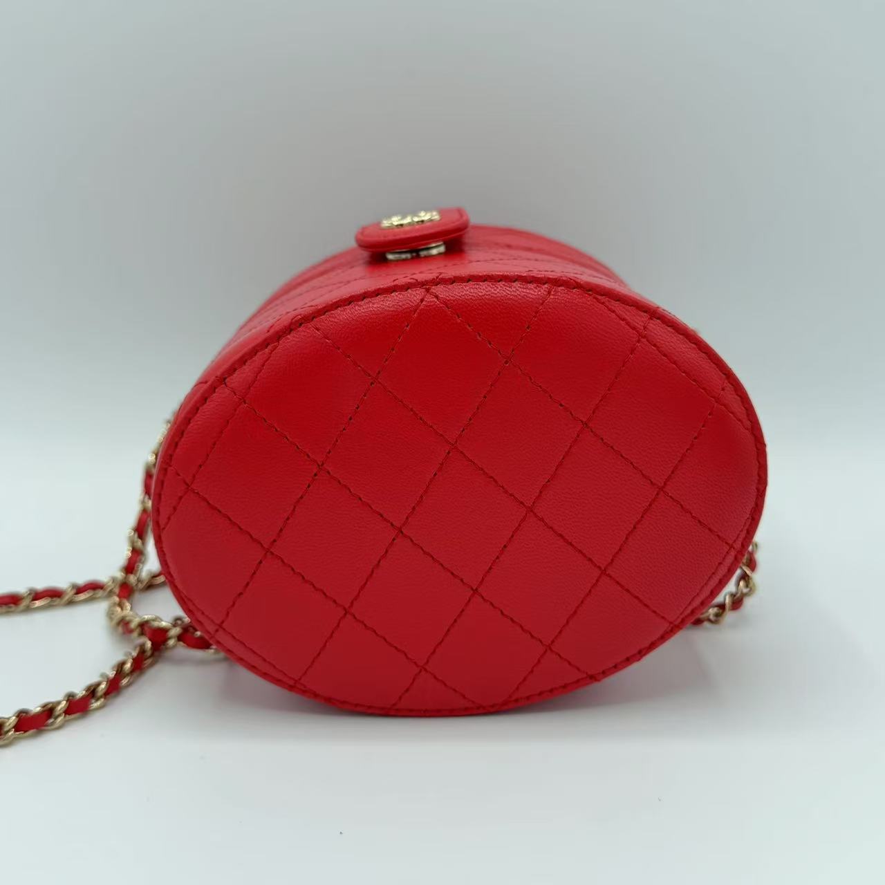 Chanel Quilted Small Round Vanity With Chain