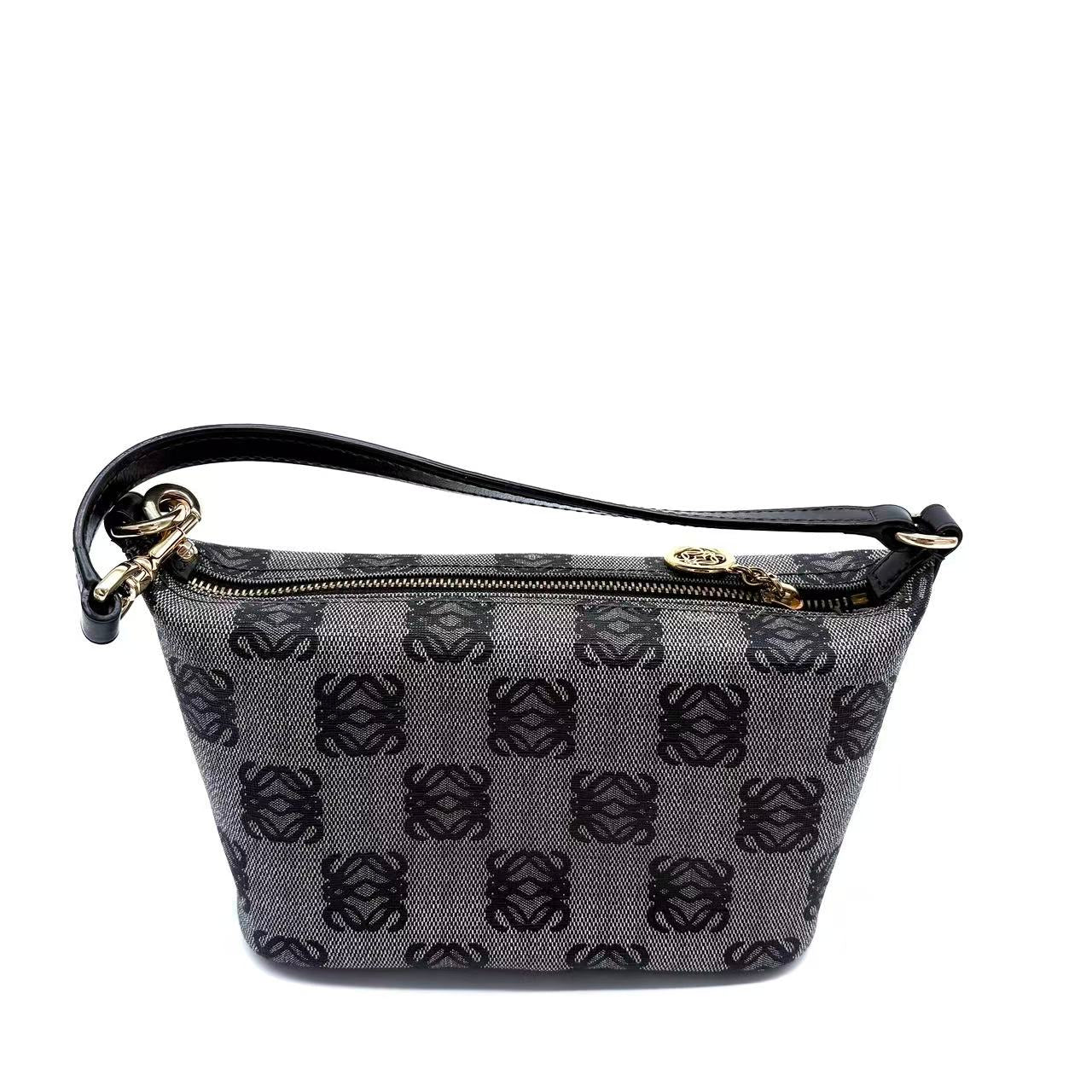 Cubi shoulder bag