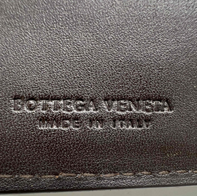 Bottega Veneta Intrecciato Bi-Fold Wallet W23408