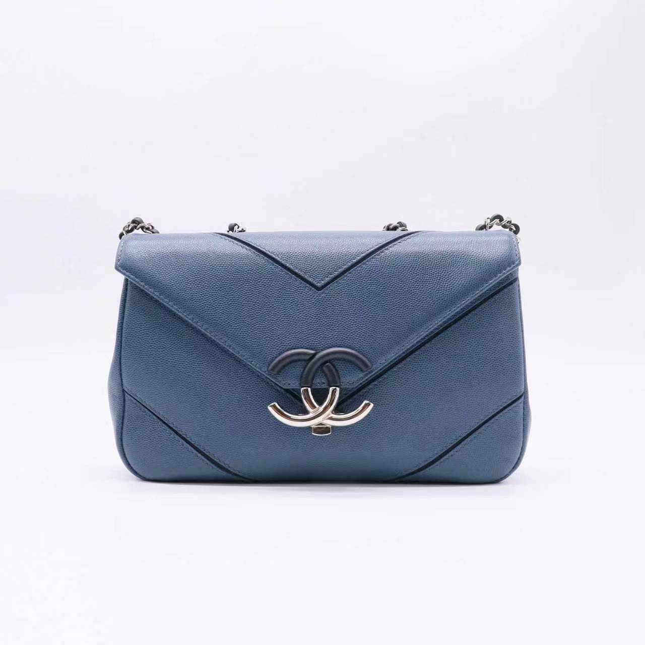Chanel Macro Flap Bag Chevron Caviar Small Twins LDJ5269