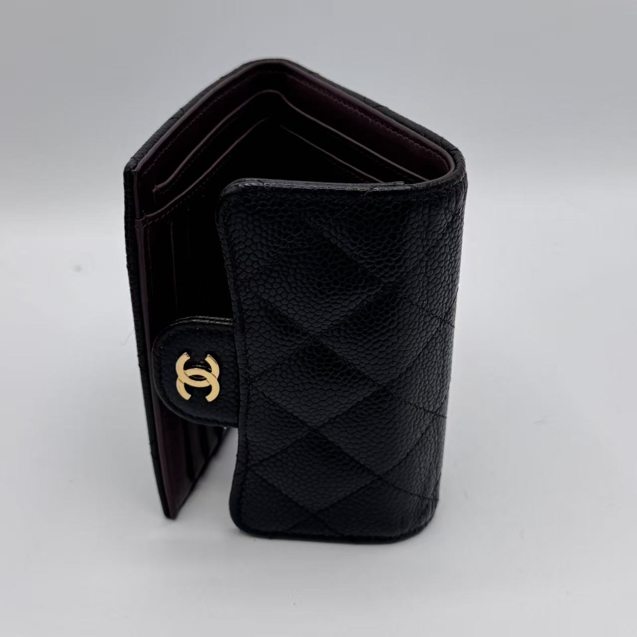 CC Compact Classic Flap Wallet Quilted Caviar