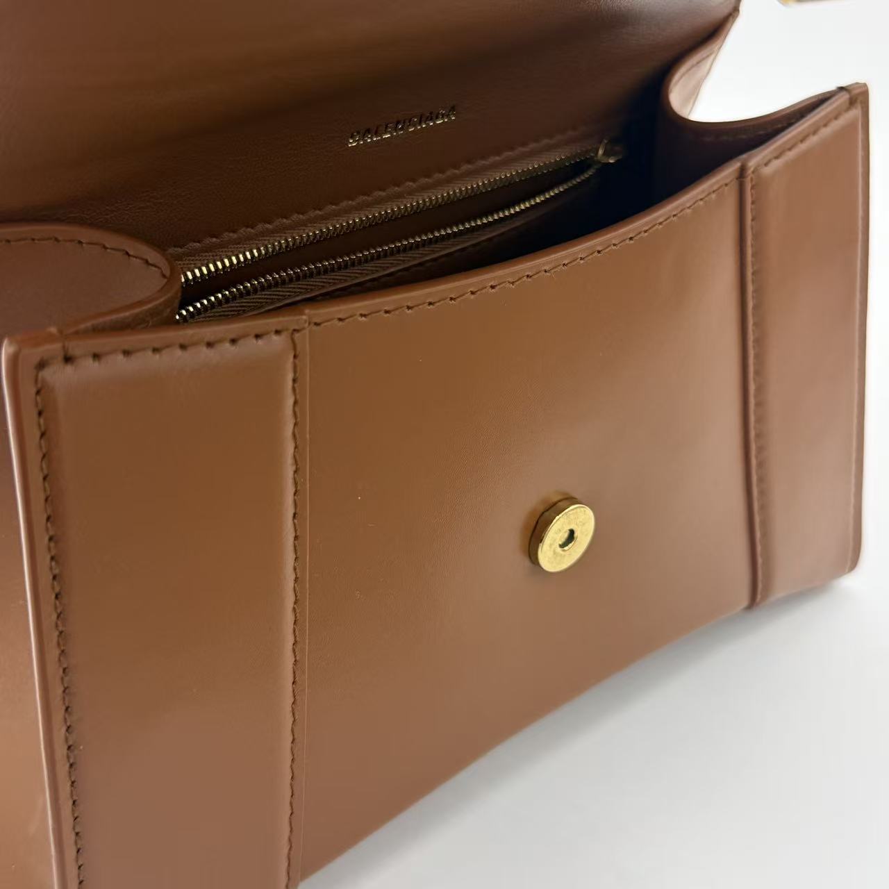 Hourglass Top Handle Bag Leather Small