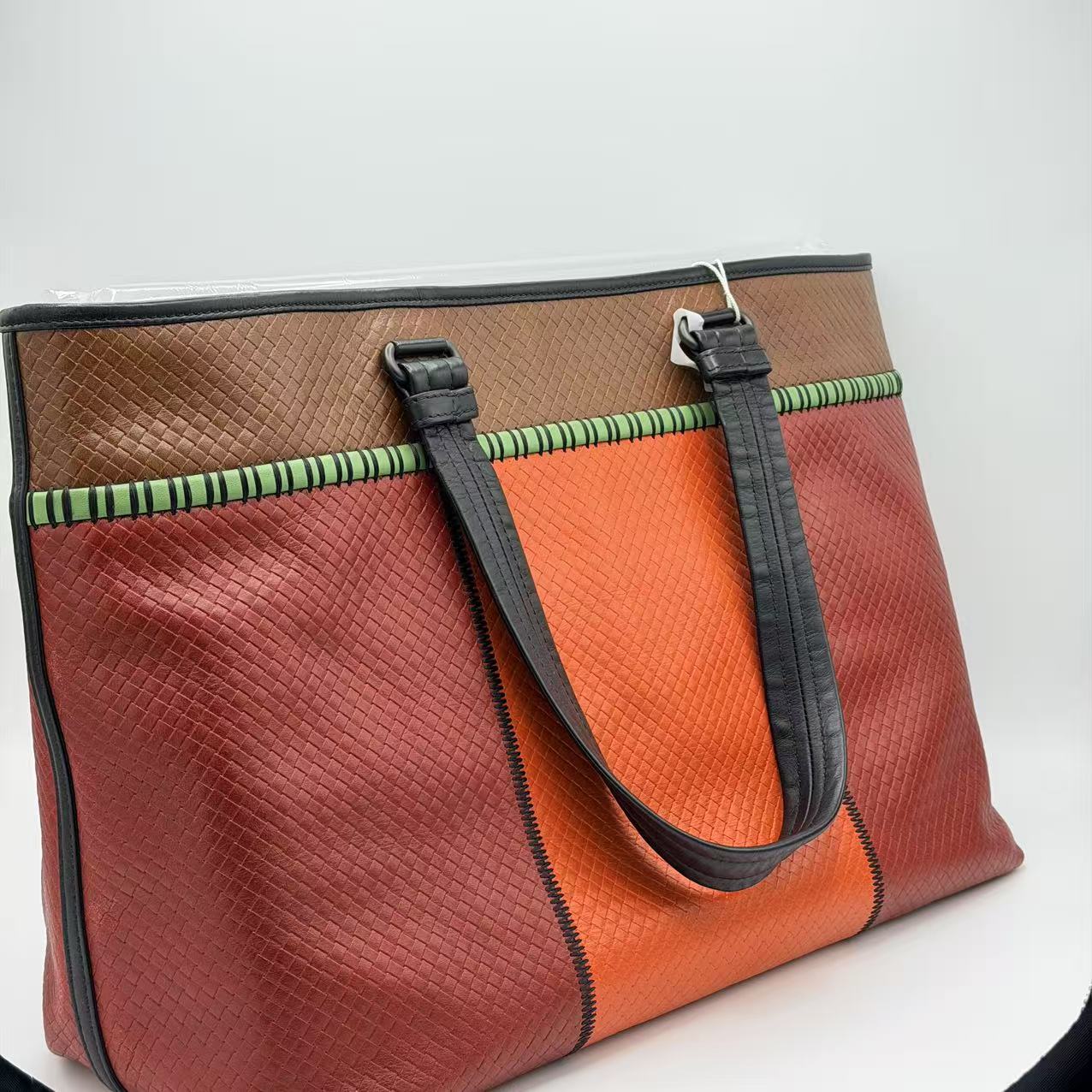 intrecciato-detailed calf leather tote