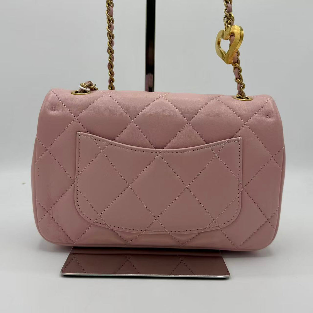 Sweet Heart Chain Flap Bag Quilted Lambskin Mini