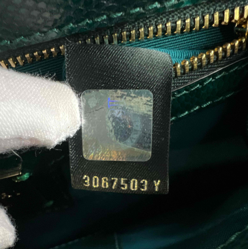 Serpenti Forever Shoulder Bag Metallic Leather Medium B24302