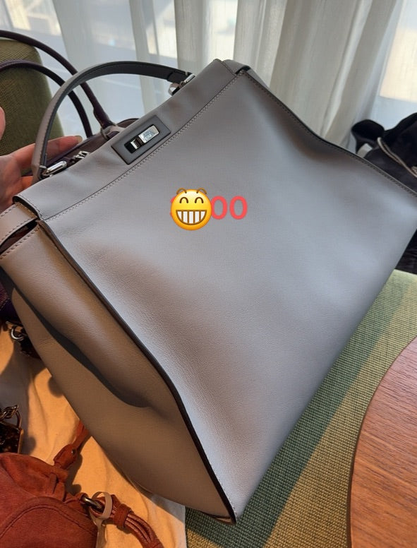 Fendi Peekaboo Bag Twins B24654