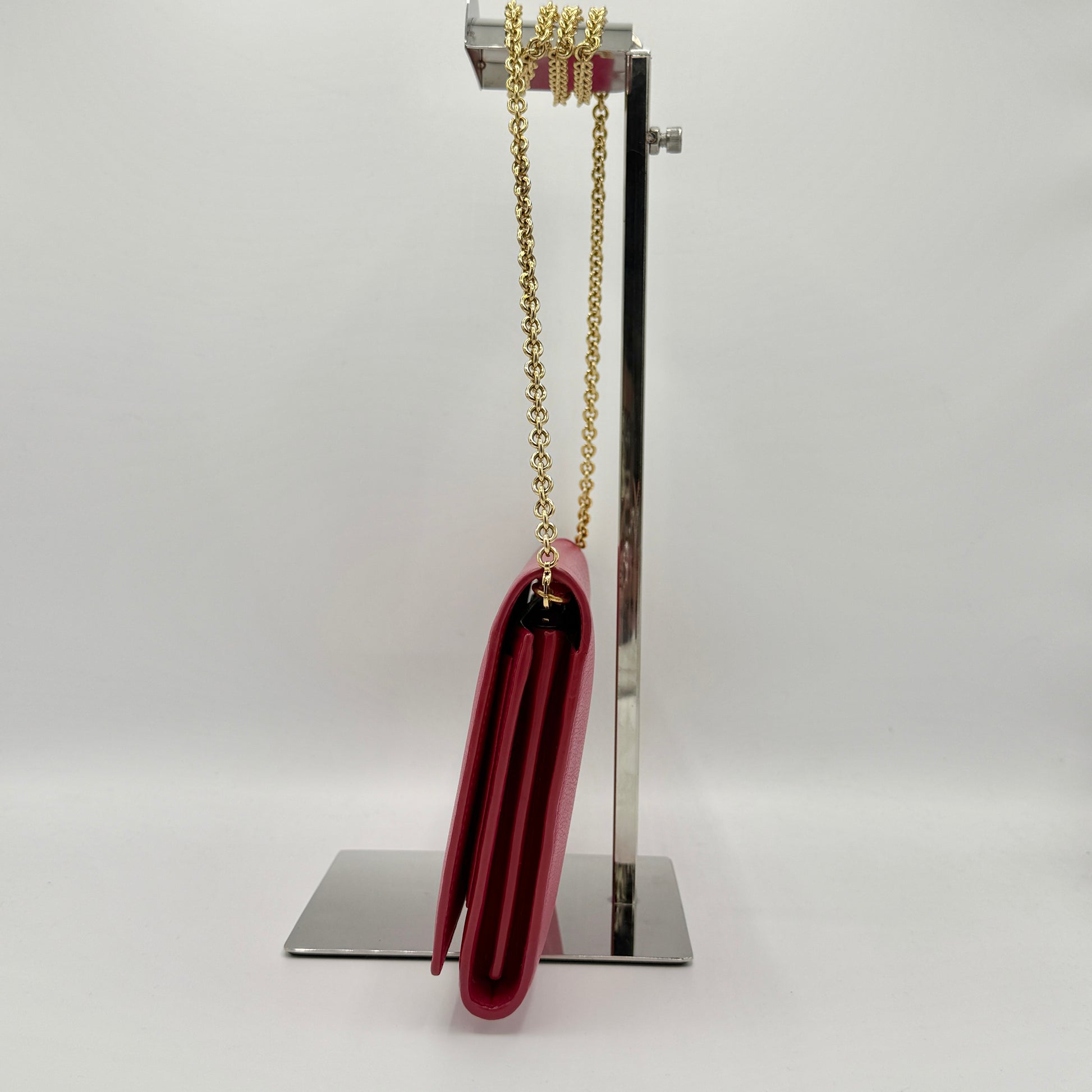 Calfskin Belle de Jour Chain Clutch Fuchsia