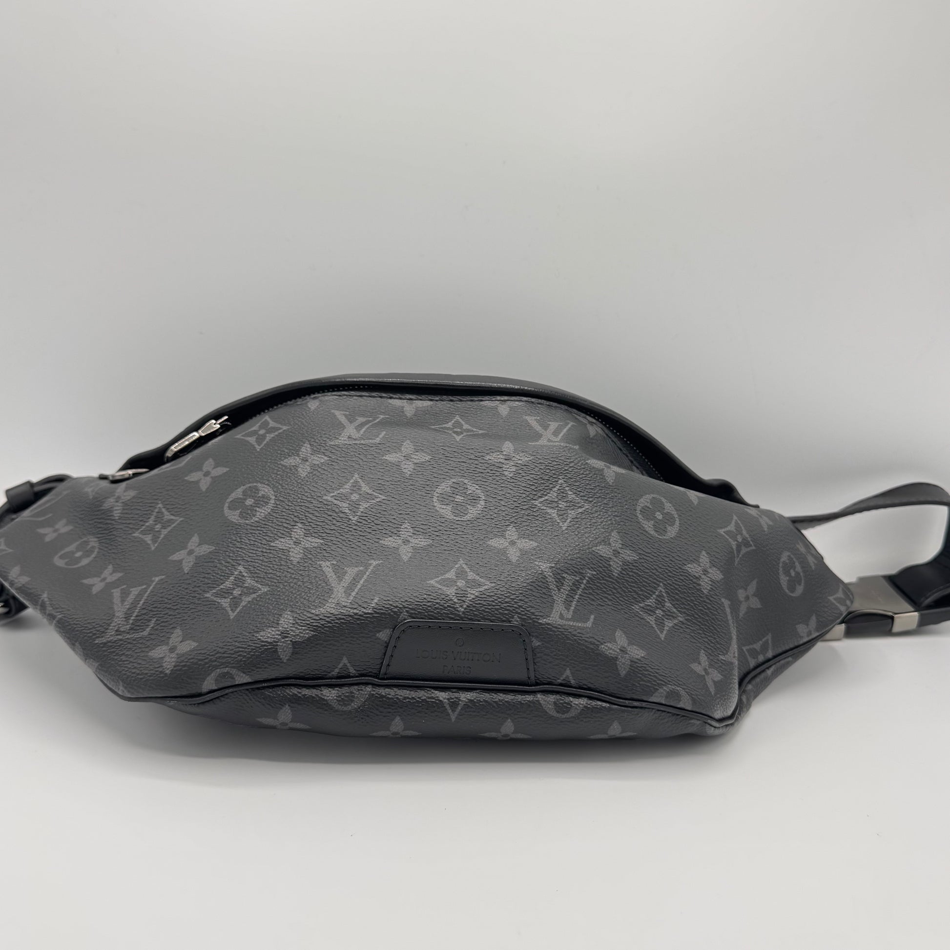 Louis Vuitton Discovery Bumbag Monogram Eclipse Canvas