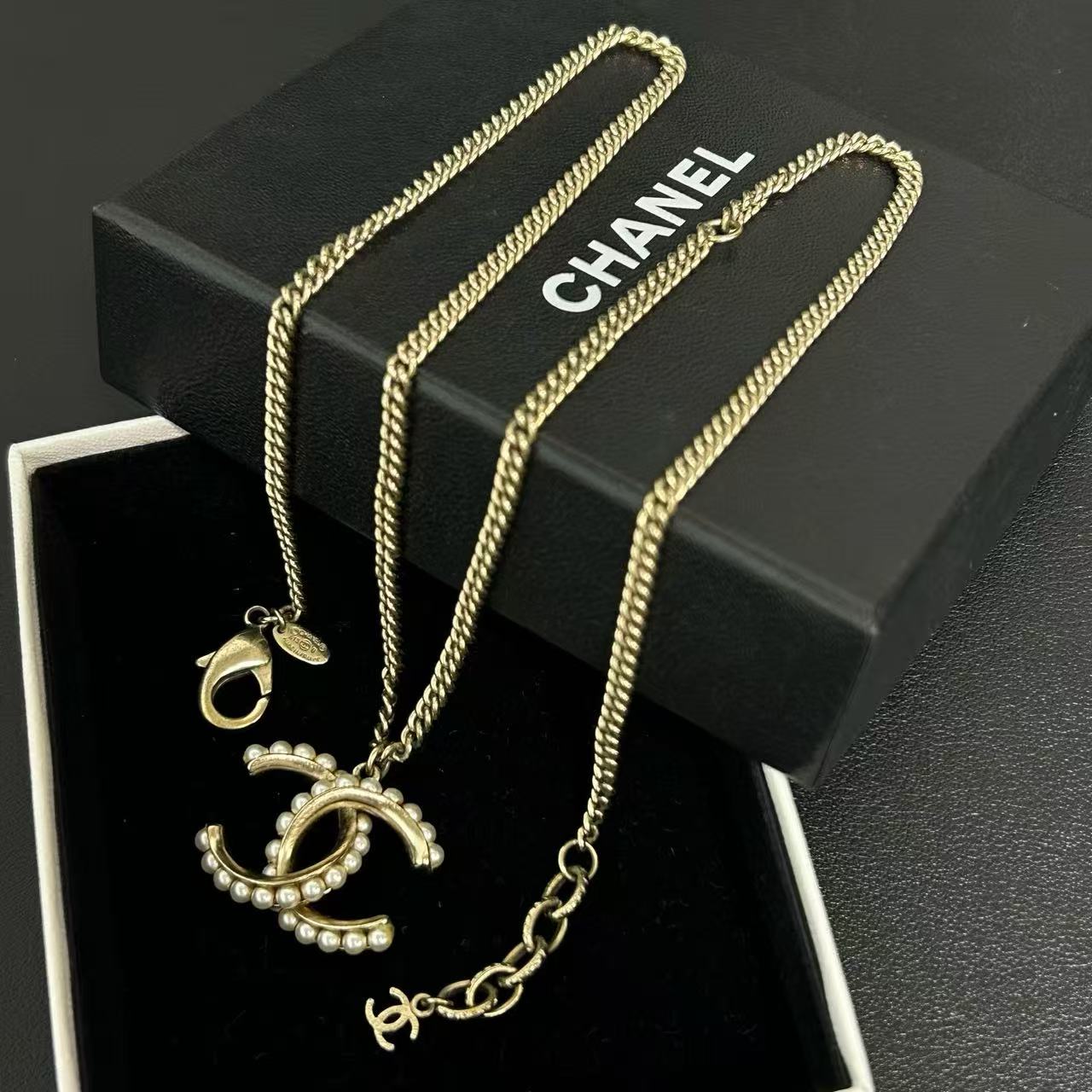 Chanel Gold Cuban Chain Necklace Pearl Embellished CC Logo Full Set Box Twins LDZ445