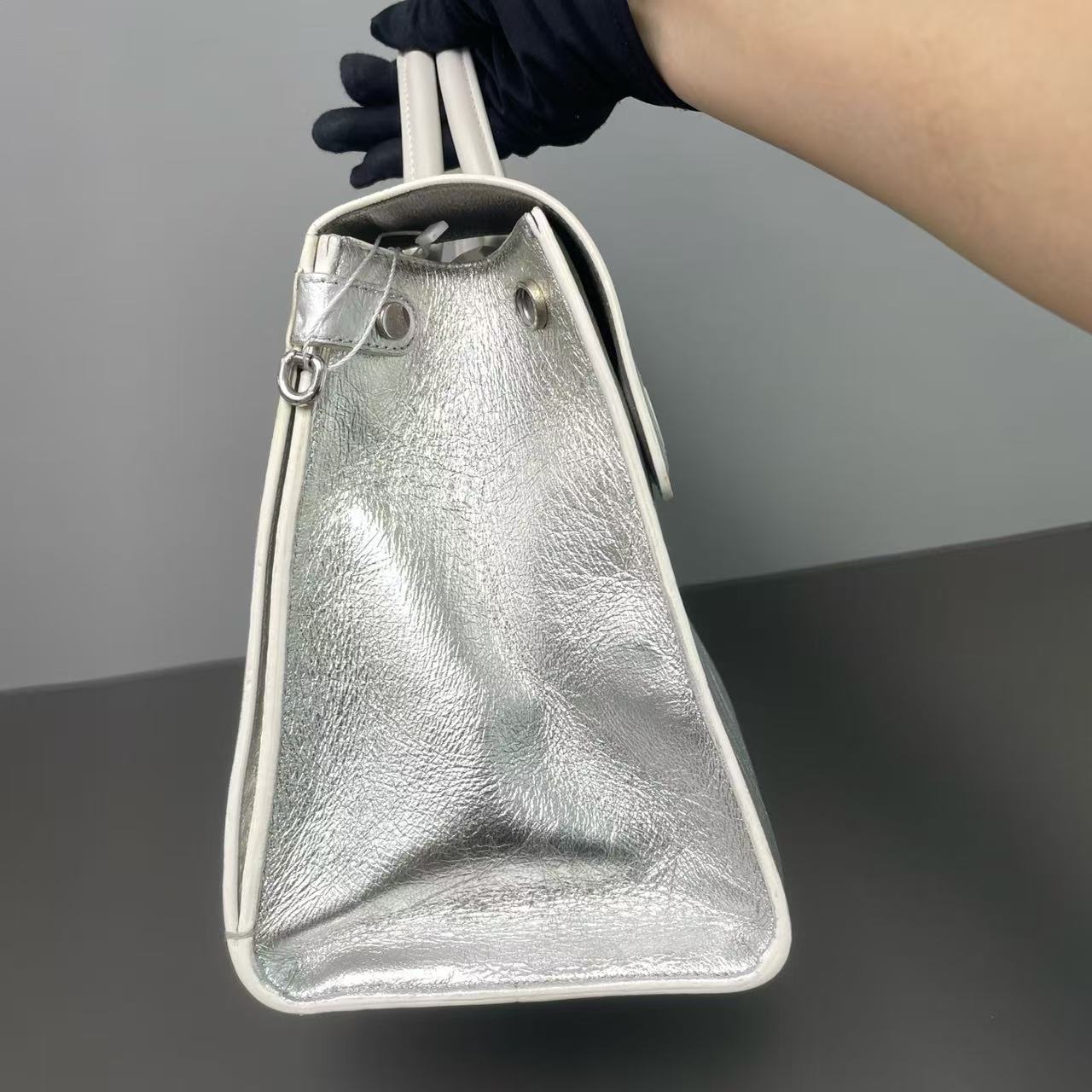 Christian Dior Diorever Handle Crossbody Bag LDZ0073