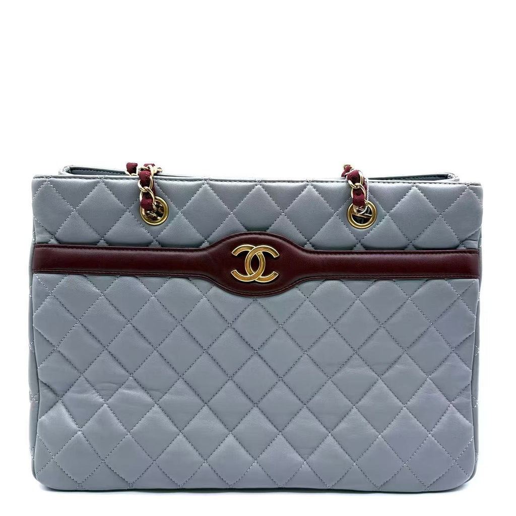 Classic CC Shopping leather tote
