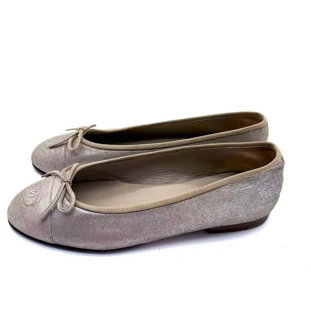 Interlocking CC Logo Ballet Flats